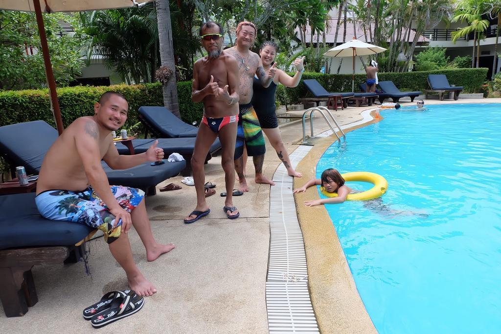 Bamboo Beach Hotel & Spa Patong Eksteriør billede