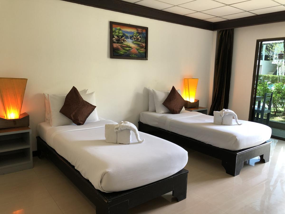 Bamboo Beach Hotel & Spa Patong Eksteriør billede