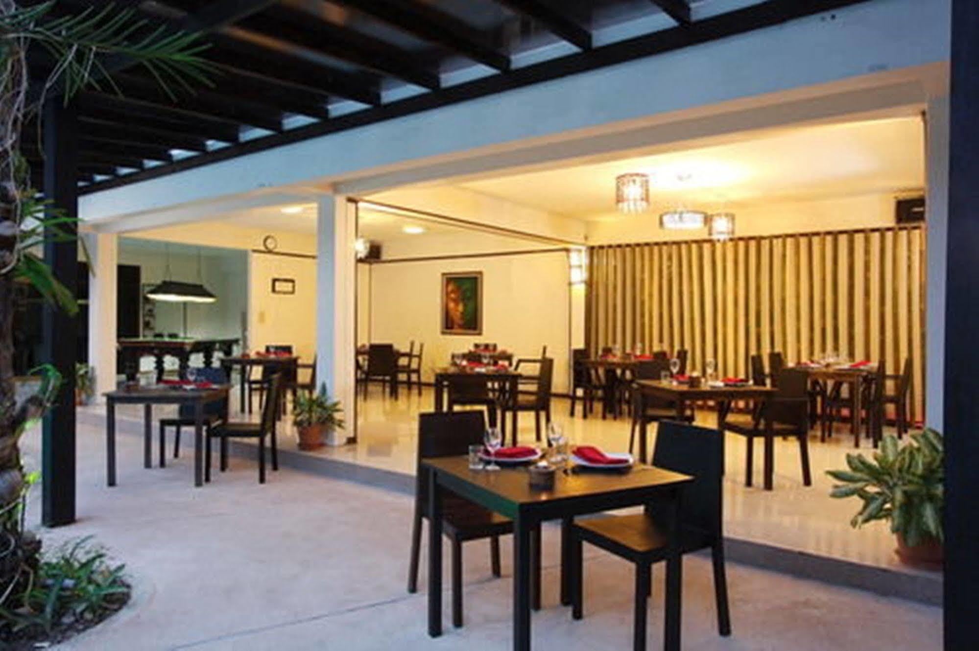 Bamboo Beach Hotel & Spa Patong Eksteriør billede
